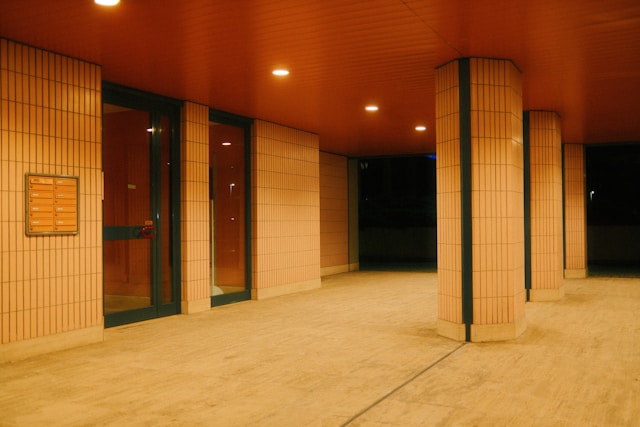 puerta portal caceres