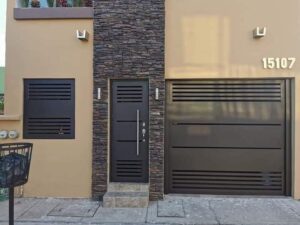 puertas metalica entrada caceres